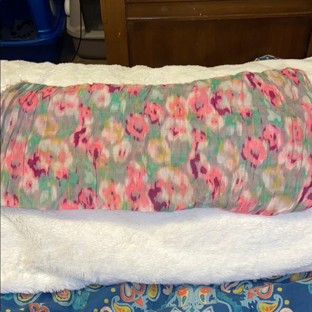 Floral Circle Scarf